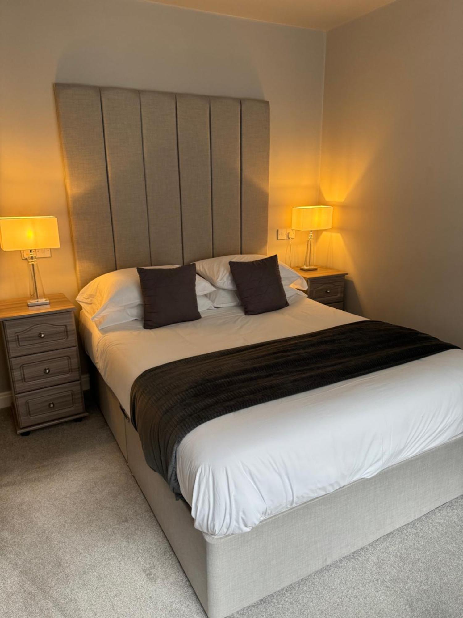 Beach House Apartment On Ground Floor With Sea View - Pet Friendly Cleveleys Buitenkant foto